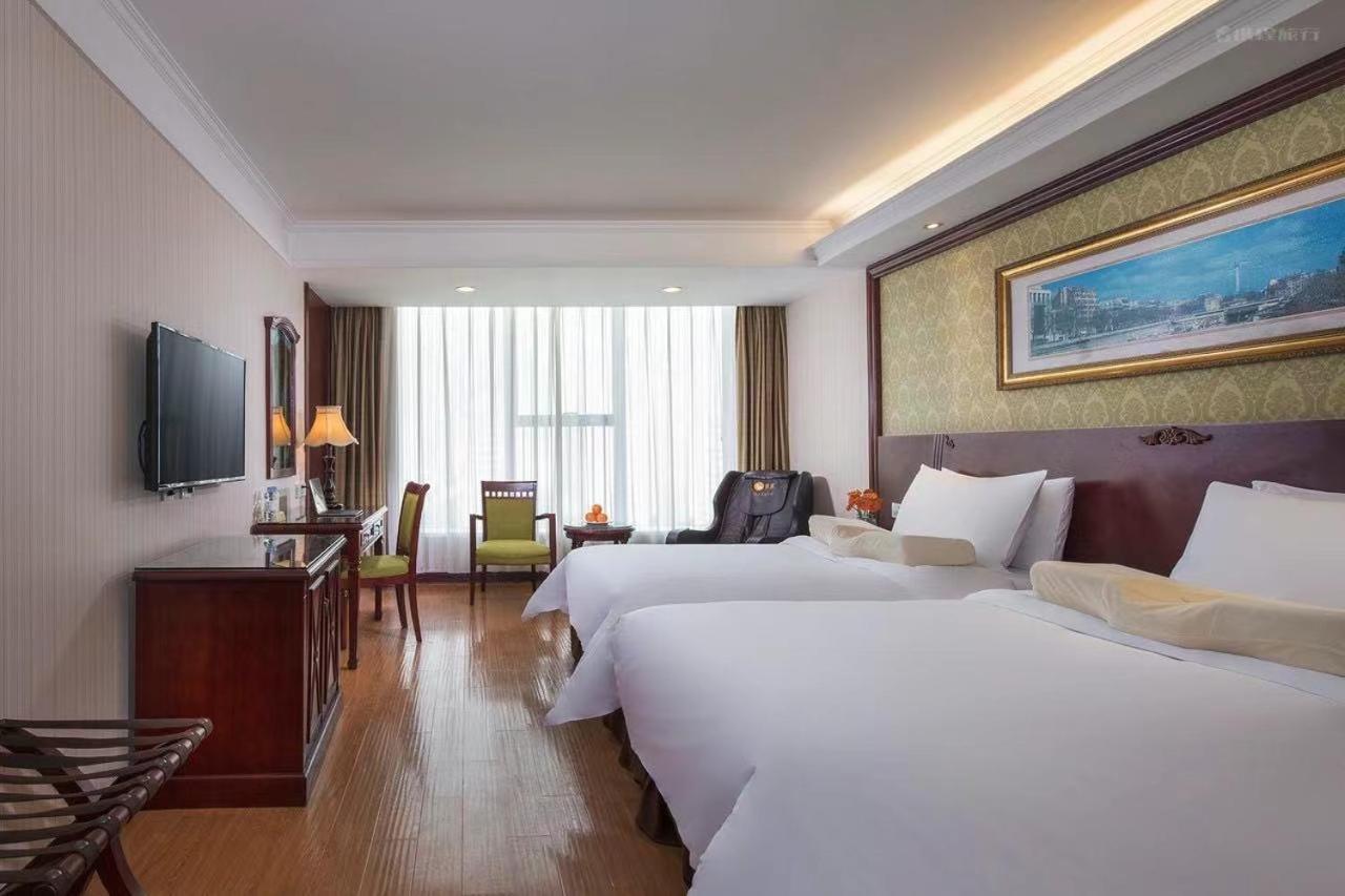 Vienna International Hotel Taicang Nanyang Plaza Kültér fotó