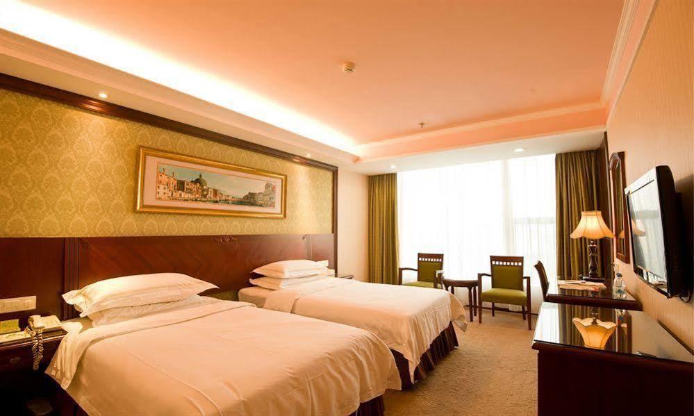 Vienna International Hotel Taicang Nanyang Plaza Kültér fotó