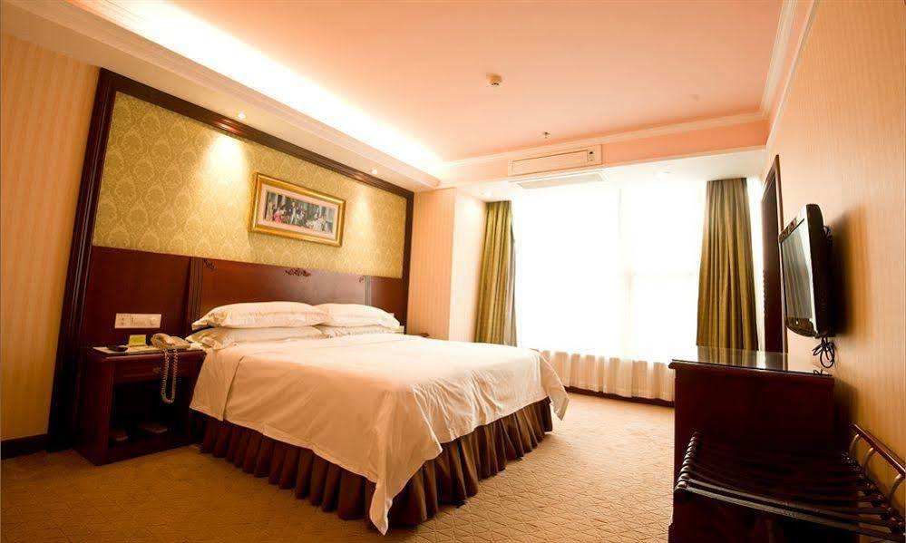 Vienna International Hotel Taicang Nanyang Plaza Kültér fotó